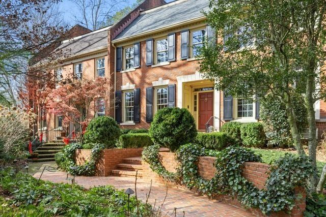 4458 Paces Battle NW, Atlanta GA — home sold by Meg Councilman