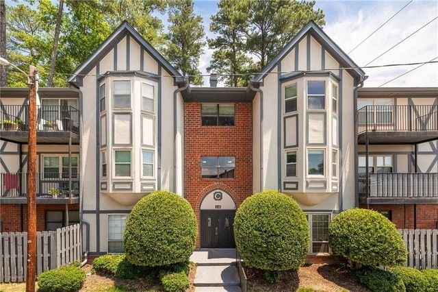 6851 Roswell Road NE Unit C1, Sandy Springs Atlanta GA — condo for sale